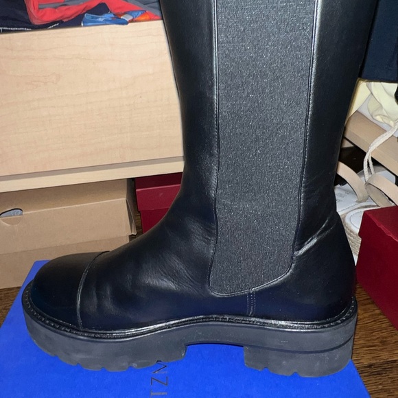 Stuart Weitzman boots - Picture 5 of 9